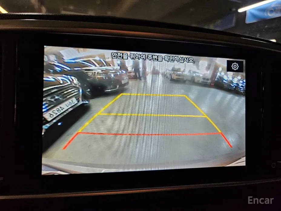 Фото 11 - Kia Sportage