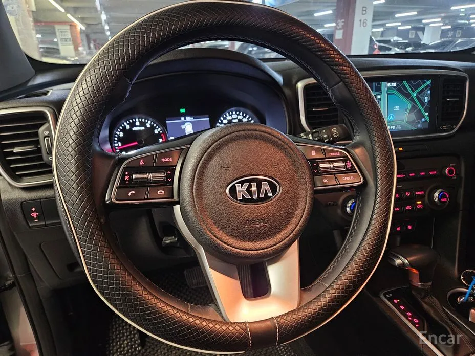 Фото 7 - Kia Sportage