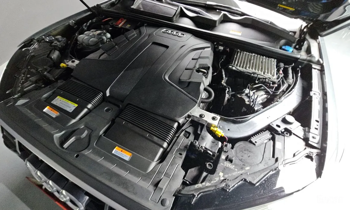 Фото 6 - Audi Q7