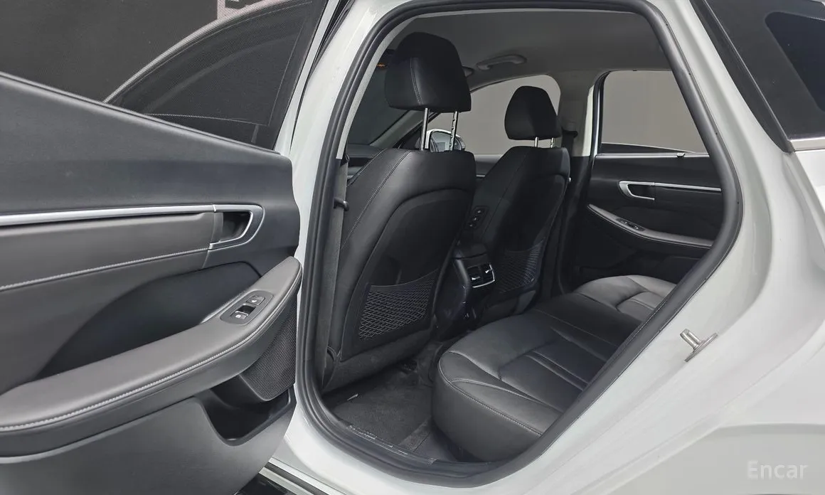 Фото 17 - Hyundai Sonata