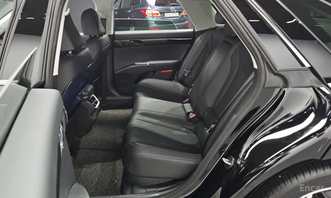 Фото 12 - Hyundai Grandeur