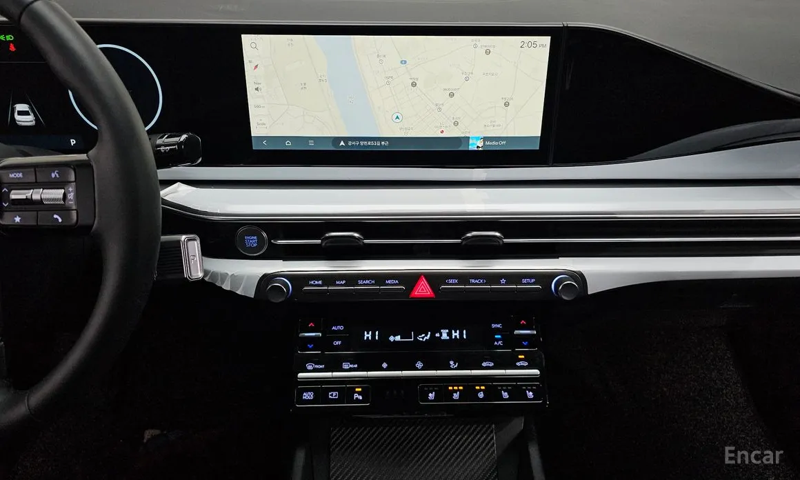 Фото 14 - Hyundai Grandeur