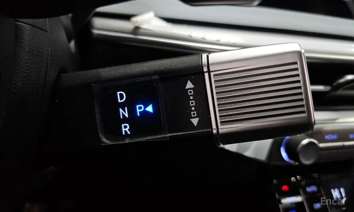 Фото 9 - Hyundai Grandeur