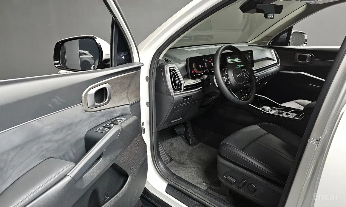 Photo 11 - Kia Sorento