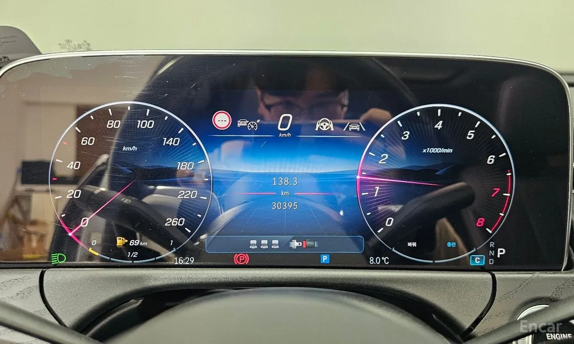 Фото 8 - Mercedes-Benz E-Class