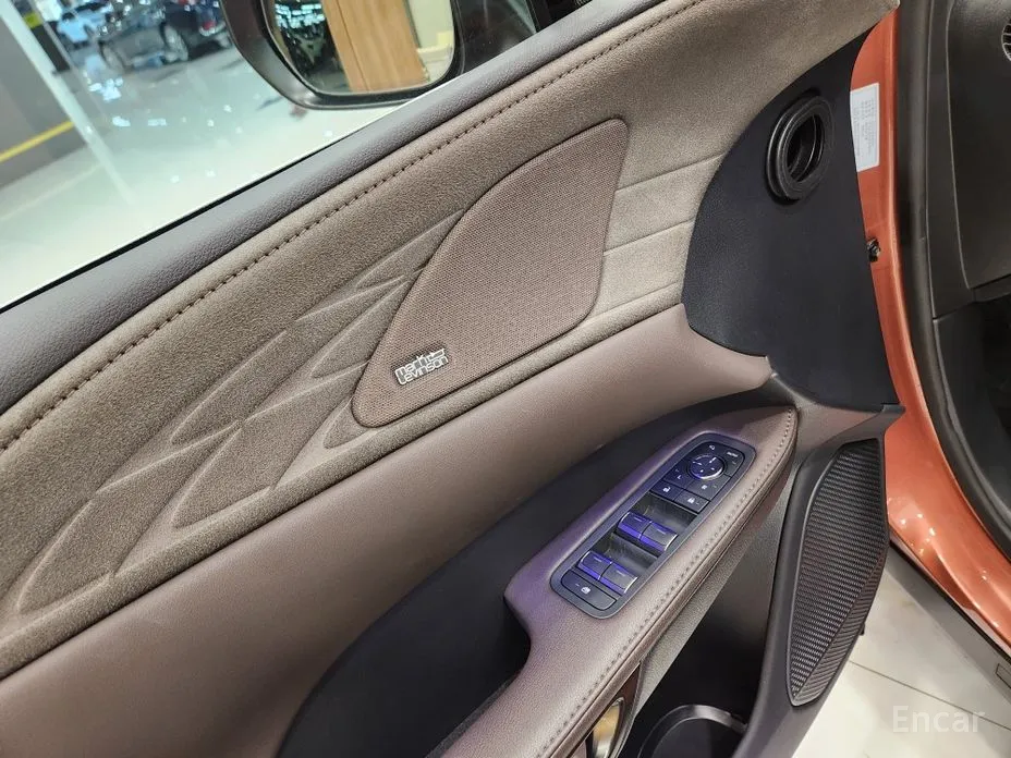 Фото 10 - Lexus RX