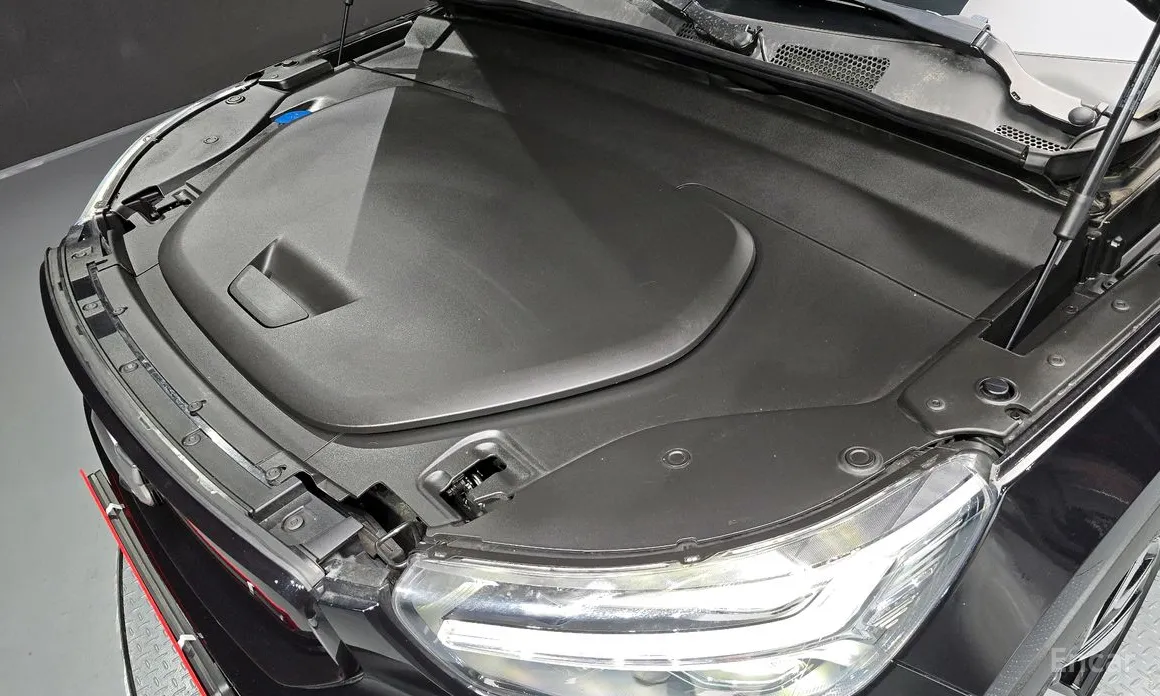 Фото 6 - Volvo XC40