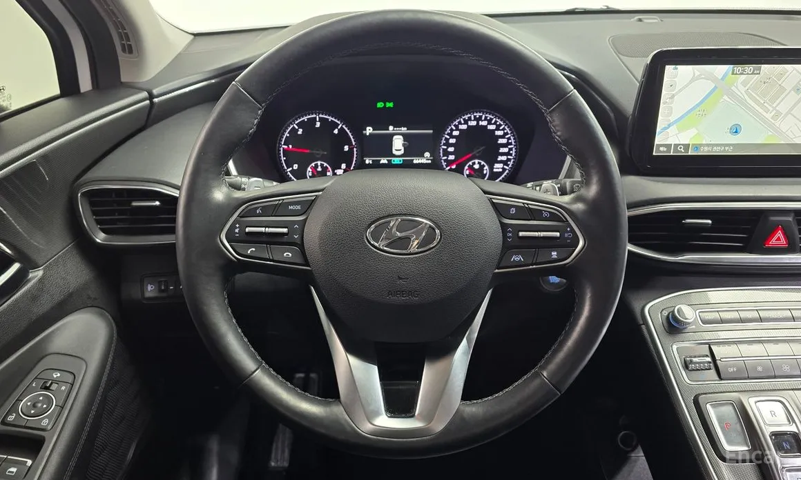 Фото 13 - Hyundai Santa Fe