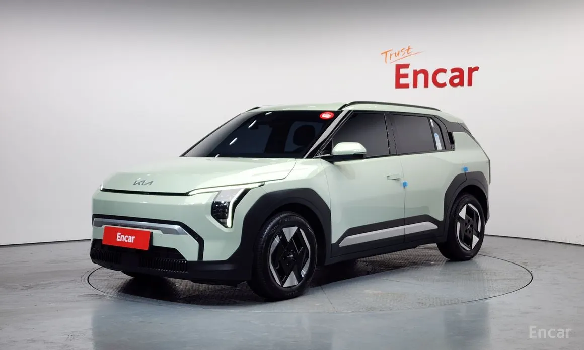 Фото 1 - Kia EV3