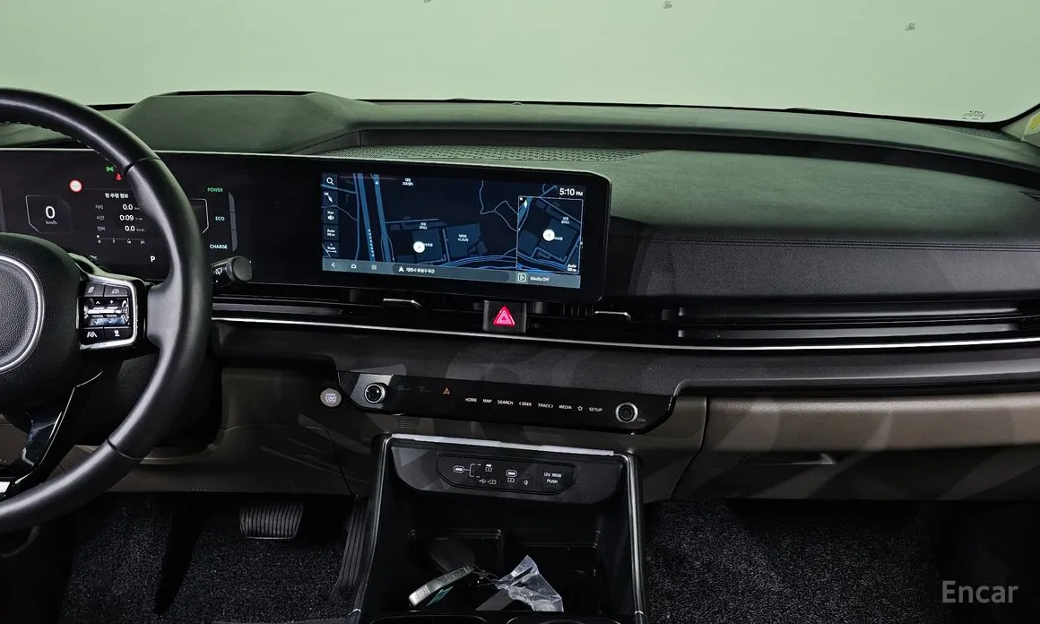 Фото 15 - Kia Carnival