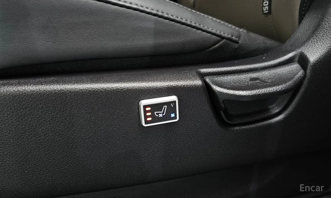 Фото 19 - Kia Carnival