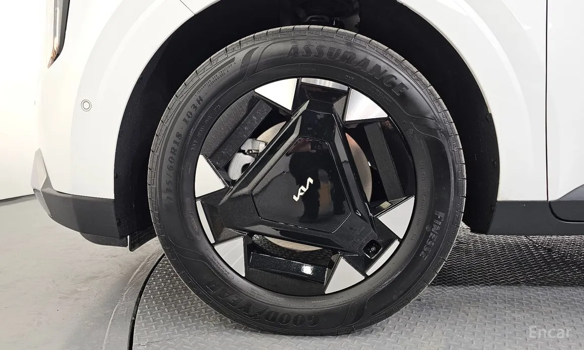 Фото 5 - Kia Carnival