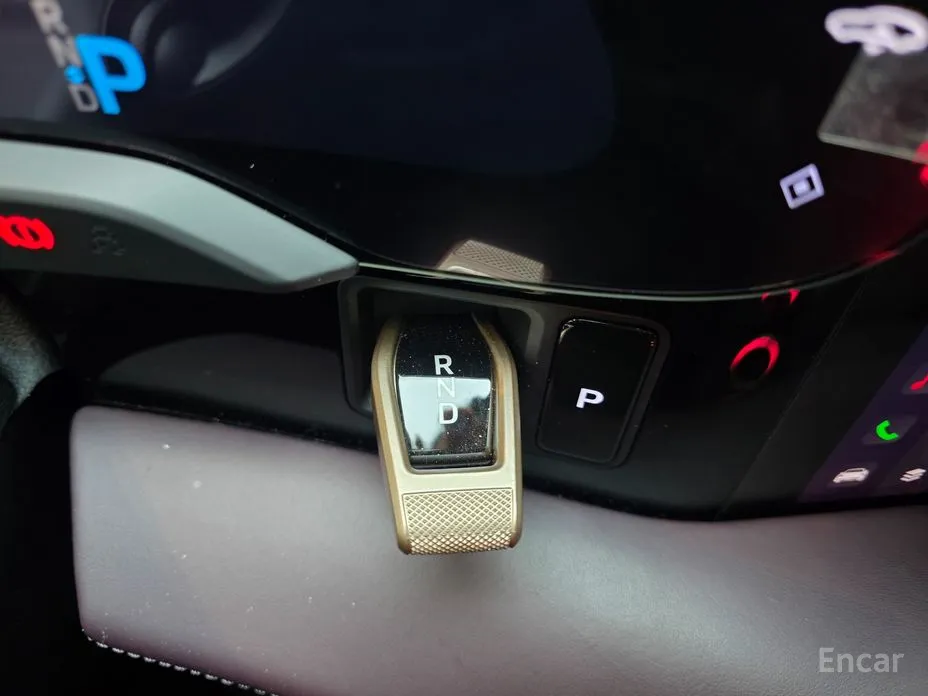 Фото 9 - Porsche Taycan