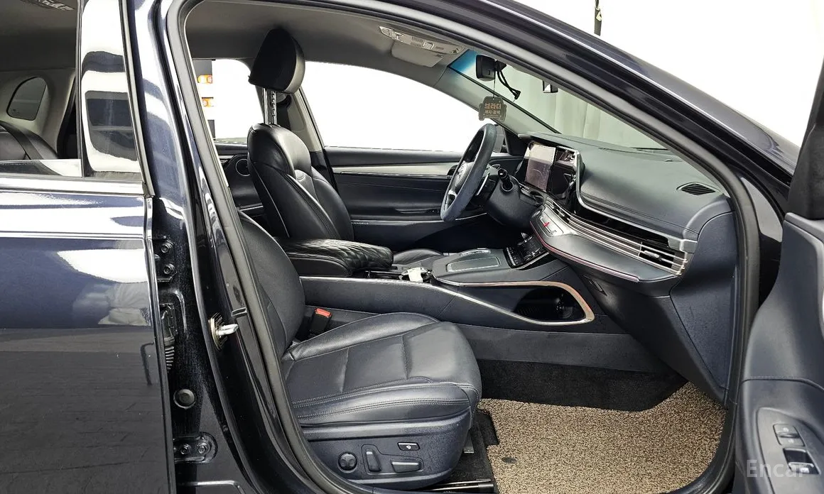 Фото 11 - Hyundai Grandeur