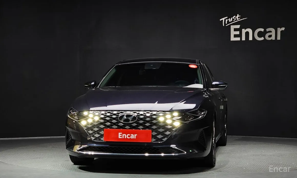 Фото 3 - Hyundai Grandeur