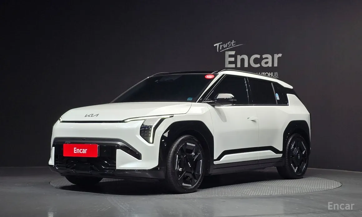 Фото 1 - Kia EV3