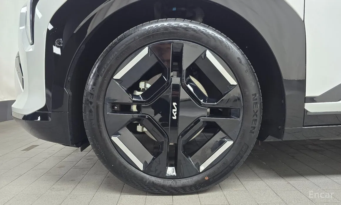 Фото 5 - Kia EV3