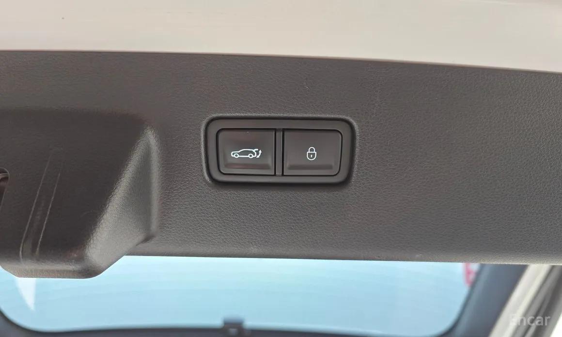 Фото 20 - Genesis GV60