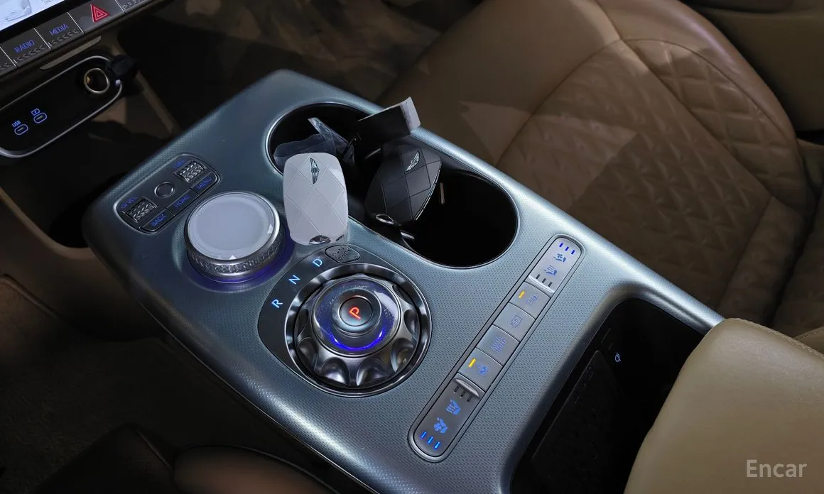 Фото 9 - Genesis GV60