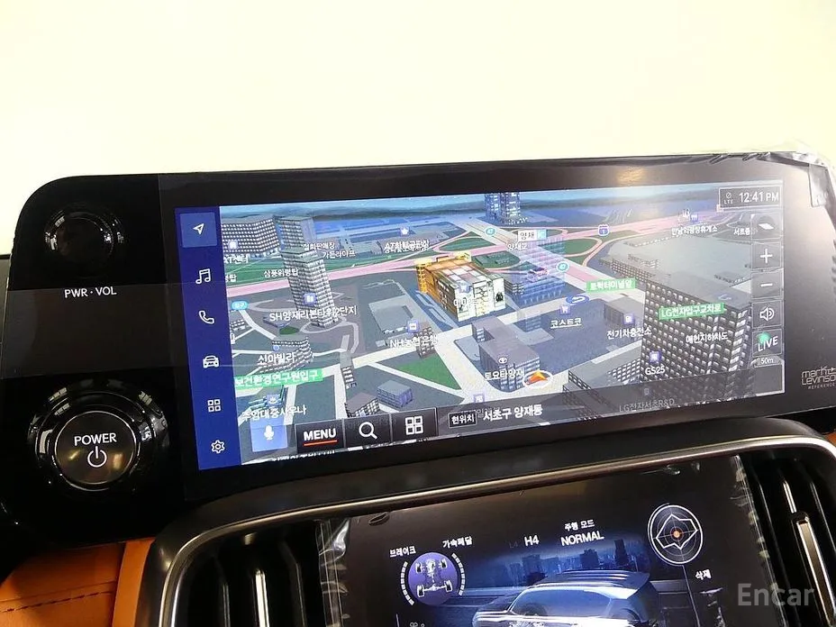 Фото 10 - Lexus LX