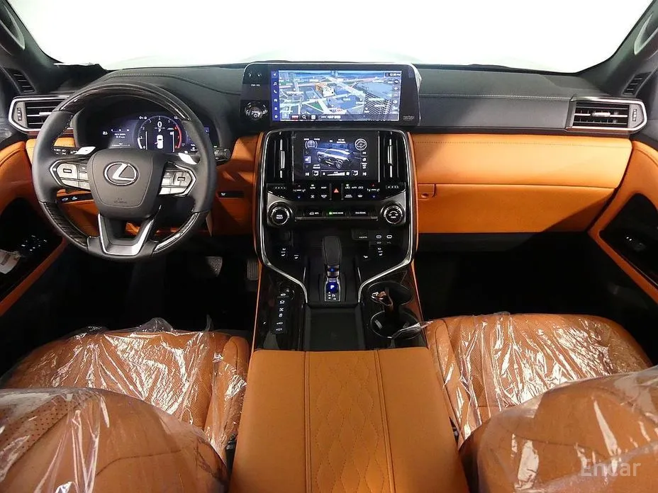 Фото 4 - Lexus LX