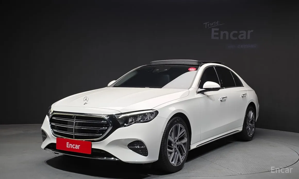 Фото 1 - Mercedes-Benz E-Class