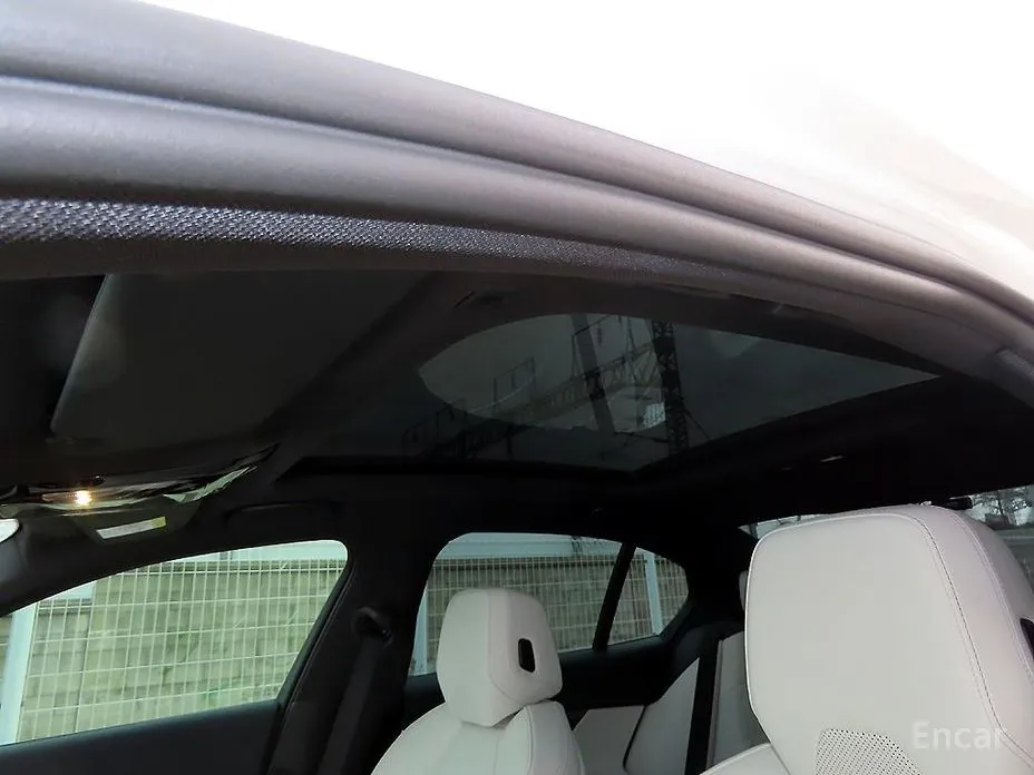 Фото 17 - BMW 5 Series