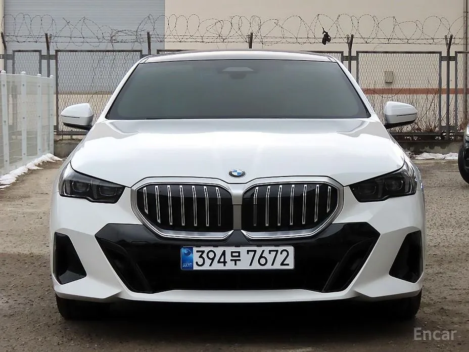 Фото 3 - BMW 5 Series