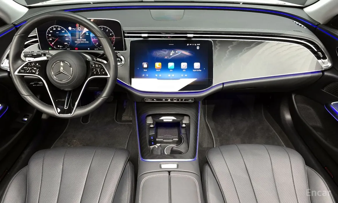 Фото 7 - Mercedes-Benz E-Class