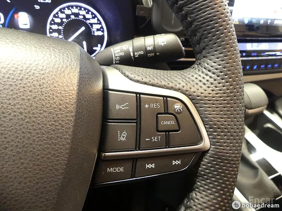 Фото 12 - Toyota Sienna