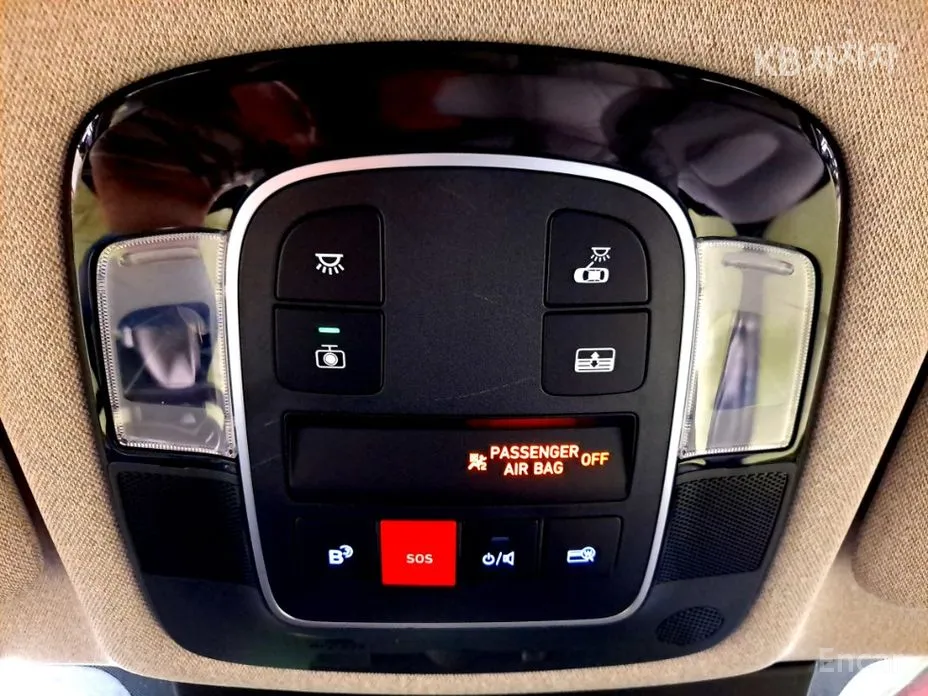 Фото 13 - Hyundai Sonata