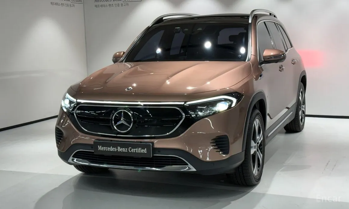 Фото 1 - Mercedes-Benz EQB