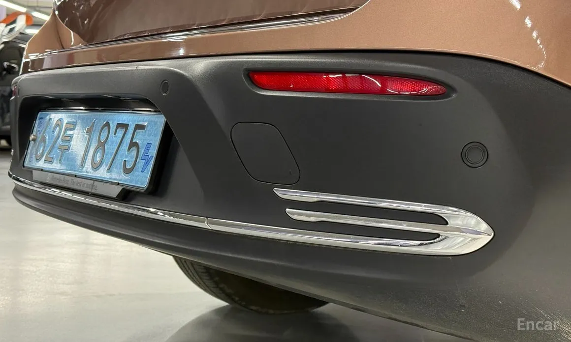 Фото 11 - Mercedes-Benz EQB