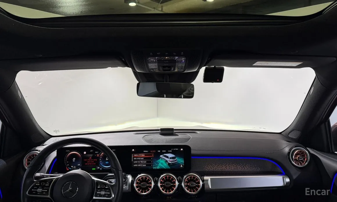 Фото 17 - Mercedes-Benz EQB