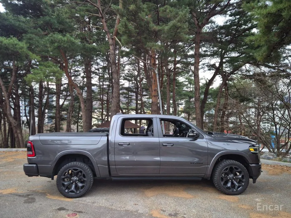 Фото 3 - Dodge Ram Pickup