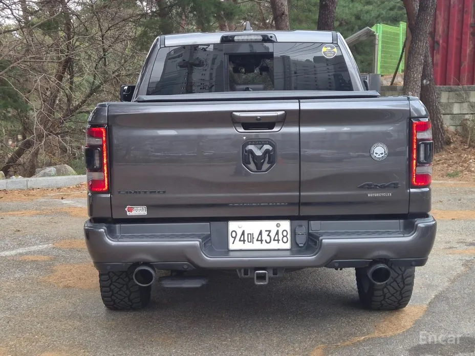 Фото 5 - Dodge Ram Pickup