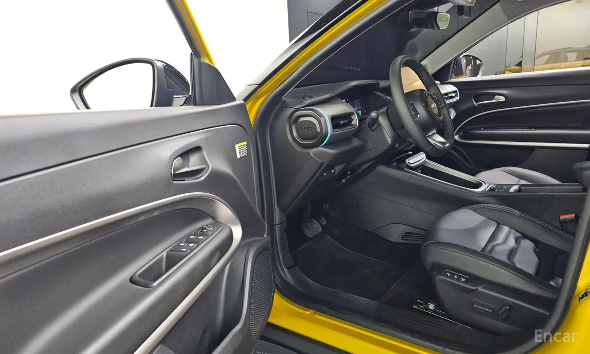 Фото 10 - Jeep Avenger