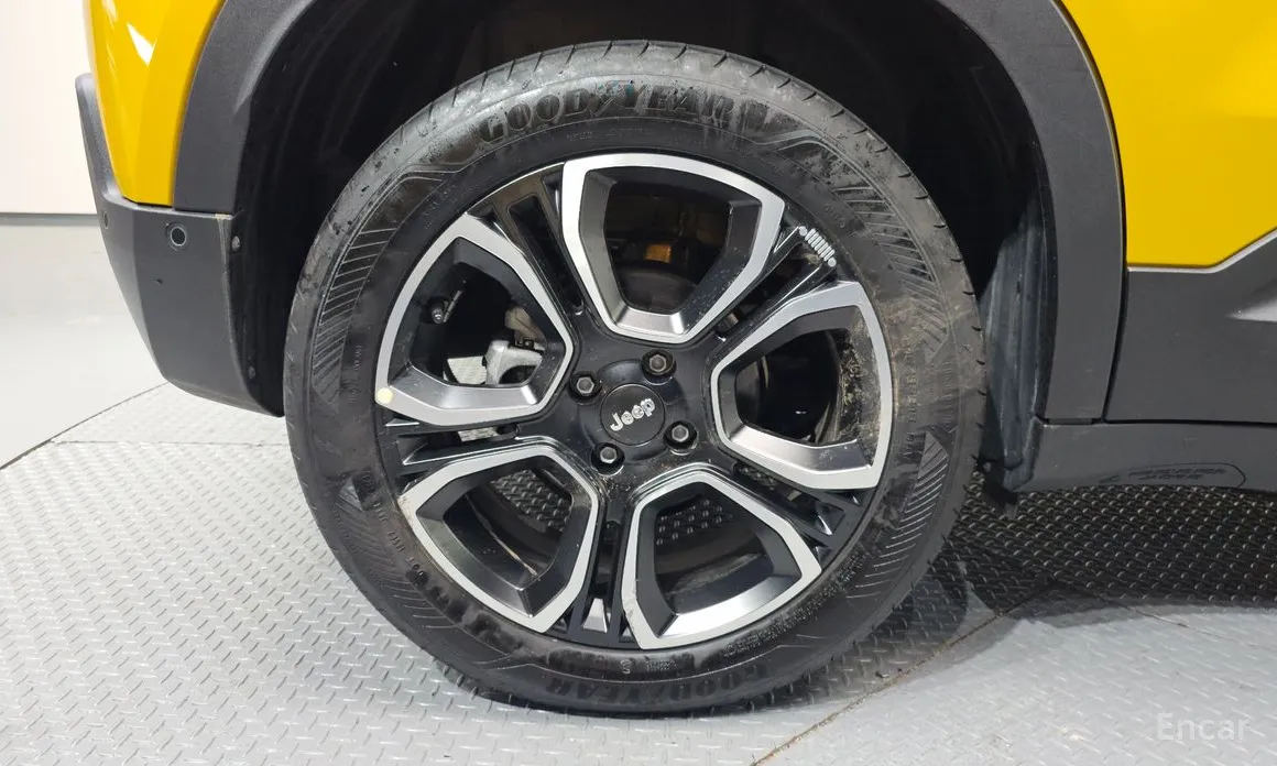 Фото 5 - Jeep Avenger