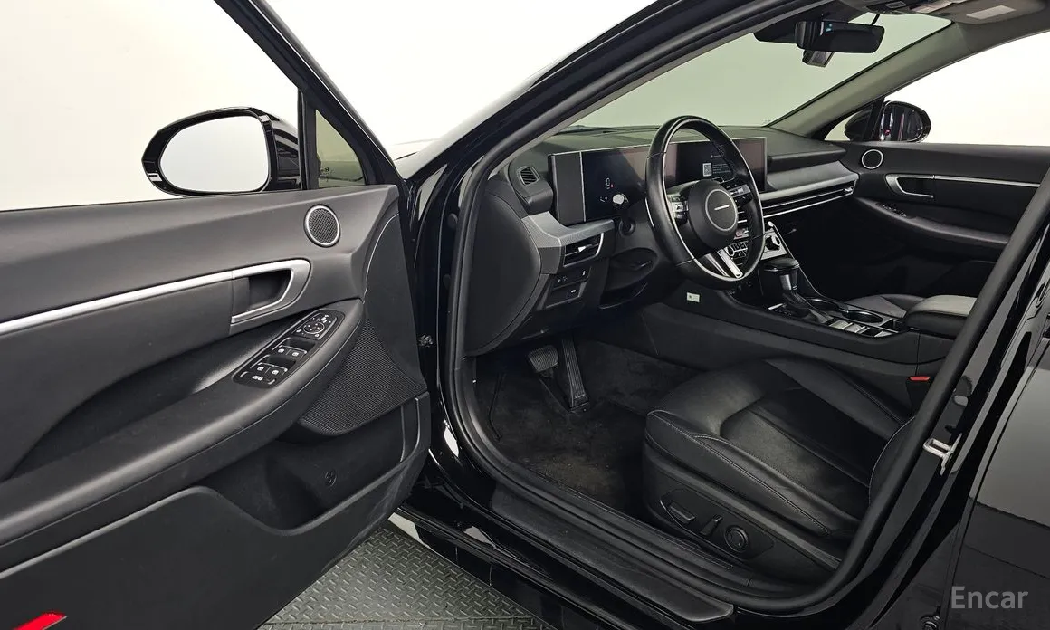 Фото 11 - Hyundai Sonata