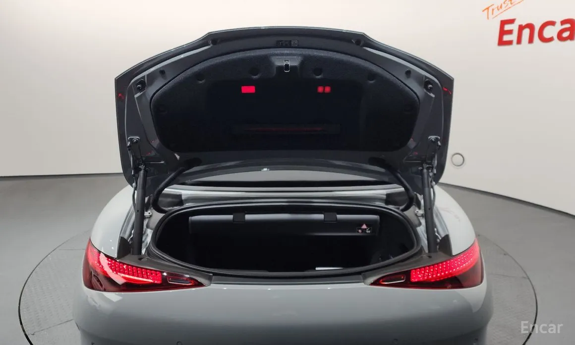 Фото 20 - Mercedes-Benz SL-Class