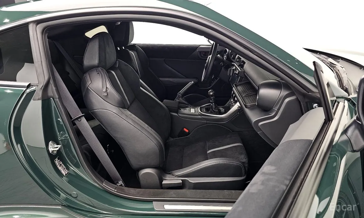 Фото 10 - Toyota 86