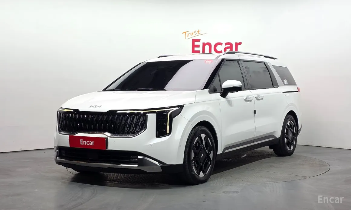 Фото 1 - Kia Carnival