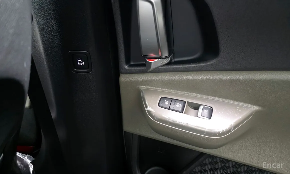 Фото 18 - Kia Carnival