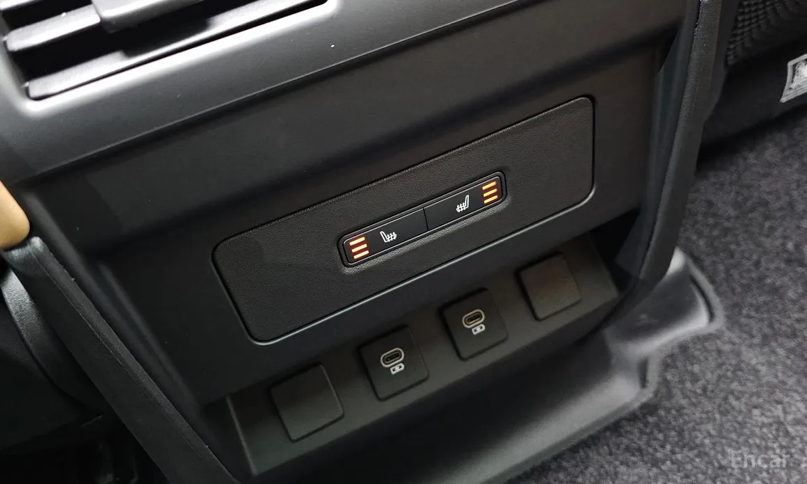 Фото 17 - Land Rover Defender