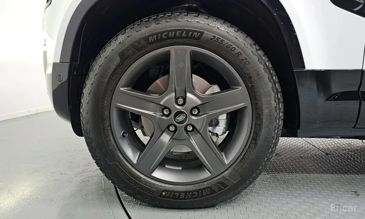 Фото 5 - Land Rover Defender