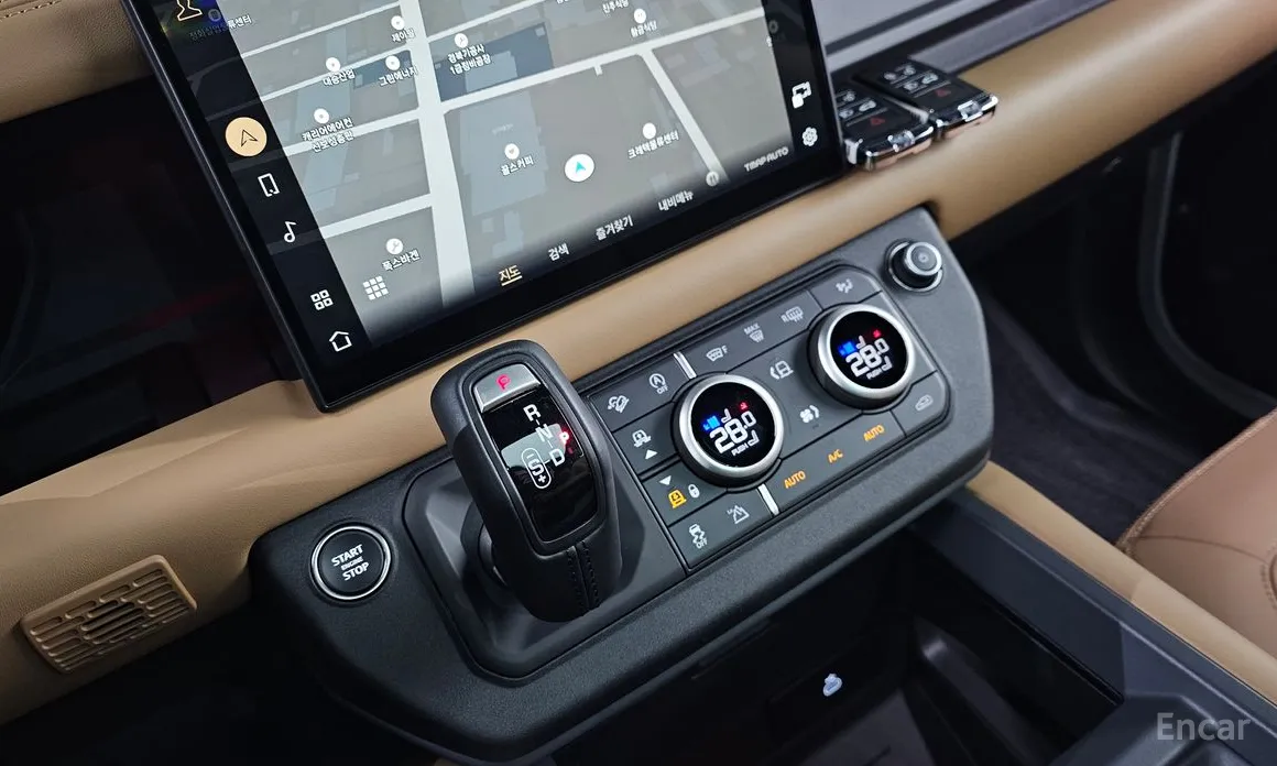 Фото 9 - Land Rover Defender