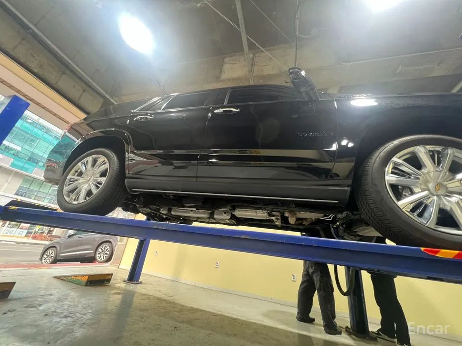 Фото 17 - Chevrolet Tahoe