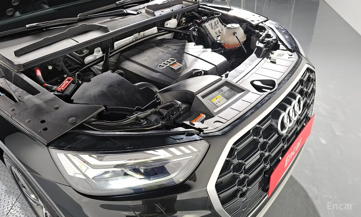 Фото 6 - Audi Q5