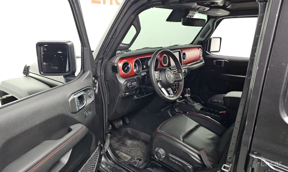 Фото 10 - Jeep Gladiator