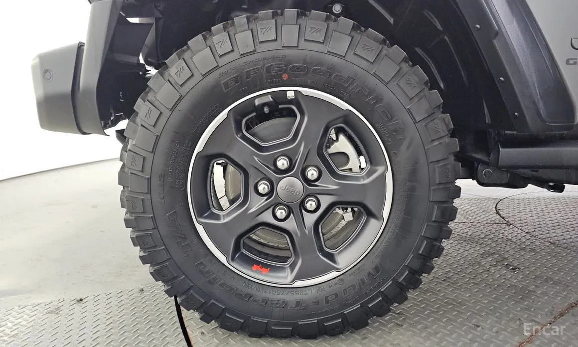 Фото 5 - Jeep Gladiator